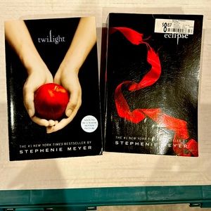 Twilight & Eclipse paperbacks EUC